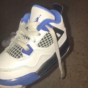 Jordan retro 4